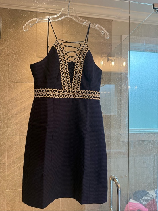 Lilly Pulitzer Dresses & Skirts - Lilly Pulitzer Navy Lace-Up Trim Shift Dress | Style 29753 | Size 2 | Worn Once